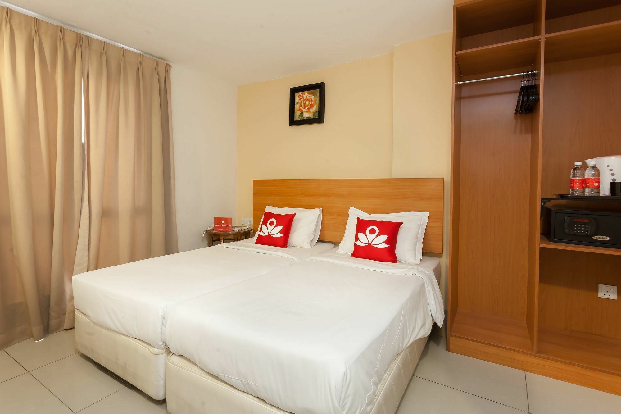 Zen Rooms My Hotel @ Sentral Kuala Lumpur Exterior foto
