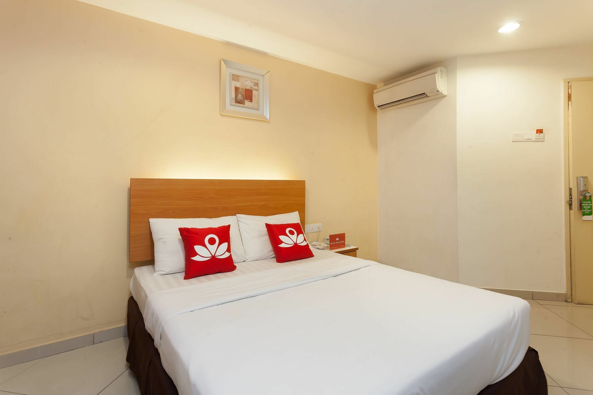 Zen Rooms My Hotel @ Sentral Kuala Lumpur Exterior foto